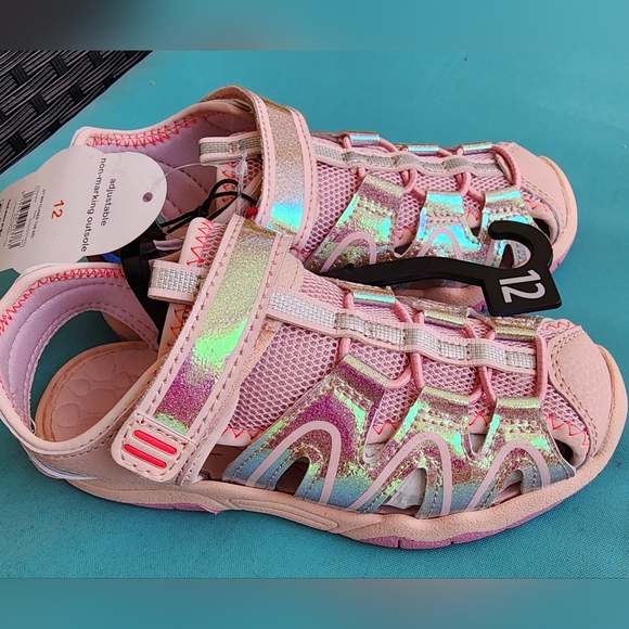 Size 12 - Wonder Nation Girl's Closed Toe Pink Sandals - Picture 7 of 8